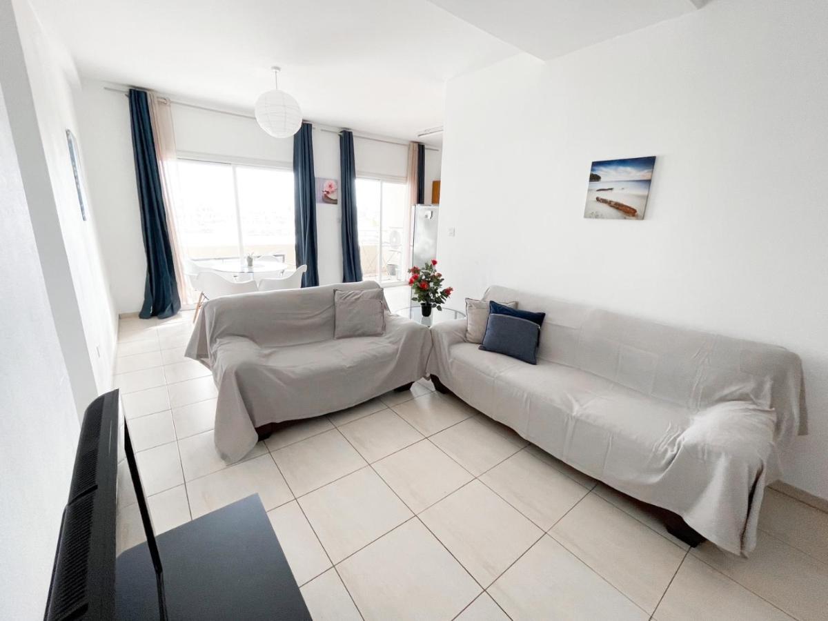 Apartment Capella, Larnaca Bagian luar foto